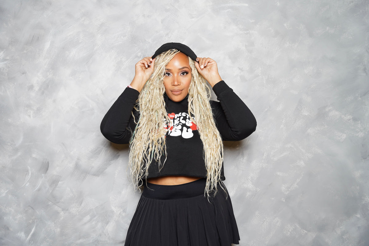All the Pretty Girls Went to Del State Black Crop Hoodie