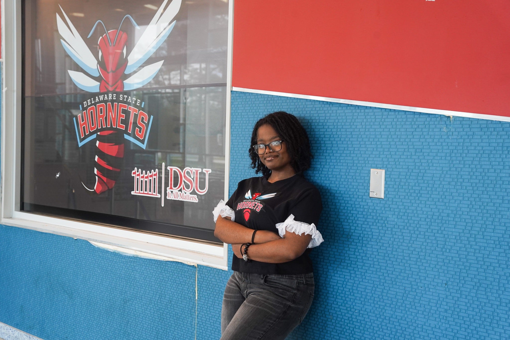 Pretty Hornets's Tee
